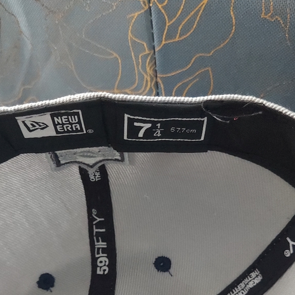 New Era Gray and Blue Star Logo Hat - Picture 2 of 3